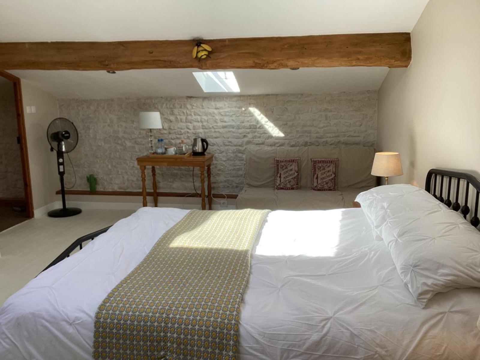 Bed and Breakfast La Ruche Paizay-Naudouin-Embourie Exteriér fotografie